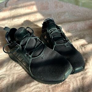 Adidas women’s size 4.5 (I normally wear a 7.5 and they fit perfect)!